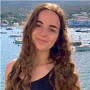 Profesora de inglés y ciencias en cursos de ESO, bachillerato y Selectividad